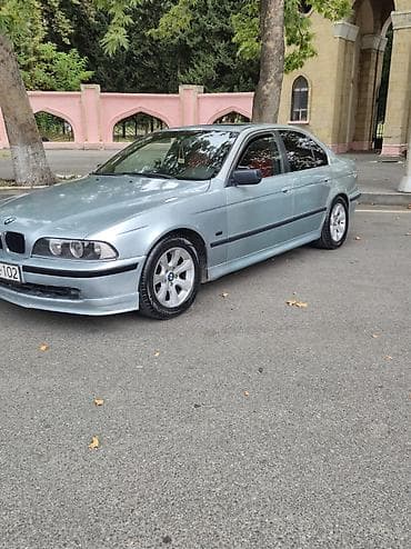 nissan skyline r34: BMW 5 series: 2.8 l | 1996 il Sedan — 2
