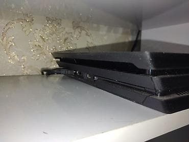 ps4 slim disk: Sony PlayStation 4 Pro (PS4 Pro) oyun konsolu + 2 ədəd DualShock 4 — 5