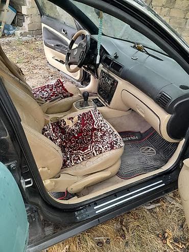 karavan maşın: Volkswagen Passat: 1.8 l | 2001 il Sedan — 8