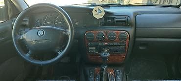 Opel Omega sedan – avtomatik transmissiyalı, benzin mühərrikli