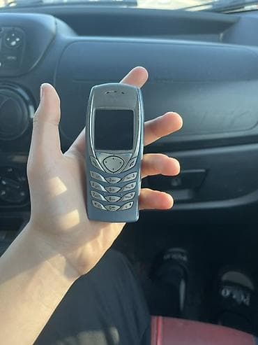 nokia 2323: Nokia rəng - Gümüşü, Düyməli — 5