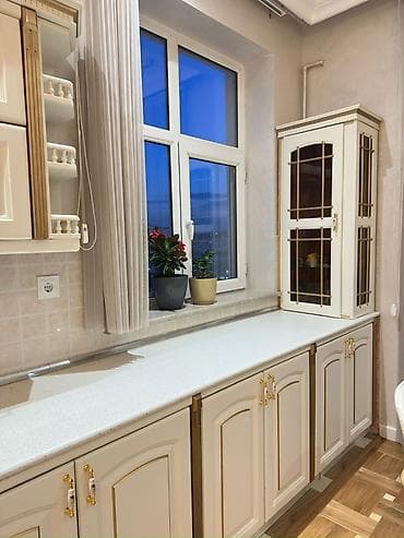 matbax mebeli: Klassik üslubda tam ölçülü mətbəx mebeli dəsti - Rəng: krem + qızılı — 4