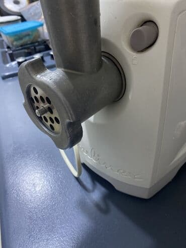 eurolux ət çəkən: Ət çəkən maşın Moulinex, Revers ilə, İşlənmiş — 3