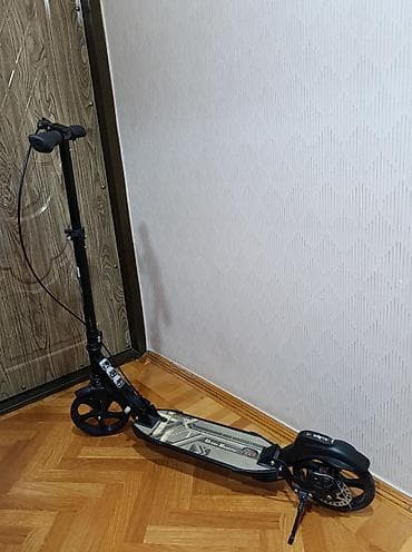 Şəhər skuturu – Urban Scooter. Yenidir işlənməyib. Alındığı kimi — 1