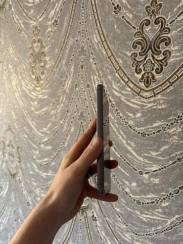 6 ekran: Google Pixel 6, rəng - Boz, Barmaq izi — 3