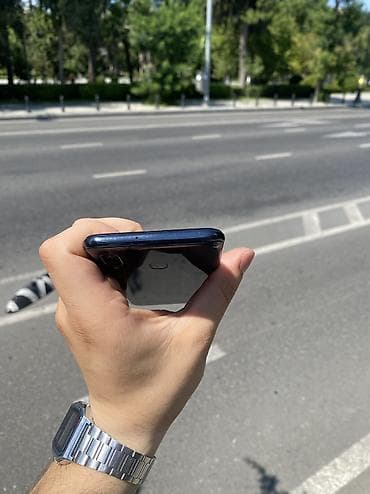 galaxy a40: Samsung Galaxy A40, 64 GB — 4