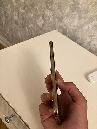 note 5 ekran: IPhone Xs Max, 64 GB, Qızılı, Face ID — 8