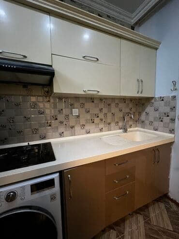 Tecili! Metbex mebeli satilir! Ölçüler: uzunluq - 2,60 m, en - 60 sm lalafo.az -da Tecili! Metbex mebeli satilir! Ölçüler: uzunluq - 2,60 m, en - 60 sm