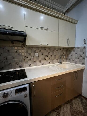 стол стойка для кухни: Tecili! Metbex mebeli satilir! Ölçüler: uzunluq - 2,60 m, en - 60 sm — 11