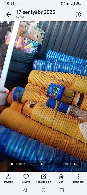 bağ yelləncəyi: Boçka, Plastik — 1