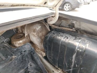 стеклоподъемник ваз: VAZ 2106 (klassik “şeşorka”) – ağ rəngli sedan Xüsusiyyətlər: - — 7