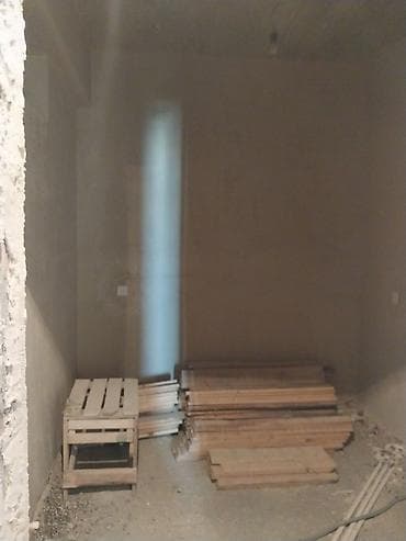 təcili satilir: 4 otaqlı, Yeni tikili, 117 kv. m — 2