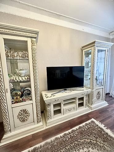 İşlənmiş, Masa və oturacaqlar, TV stend, Servant, Kredit yoxdur, Türkiyə — 1