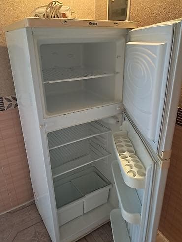 ventilyatorlar satisi: 2 qapılı Dnepr Soyuducu Satılır, rəng - Ağ — 1