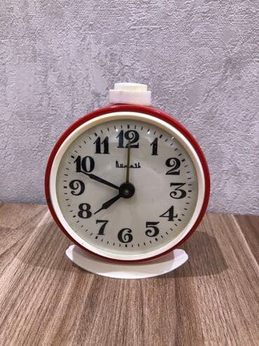 qizil onluq qiymeti: Masaüstü Mexaniki Əntiq saat 1970 il — 14