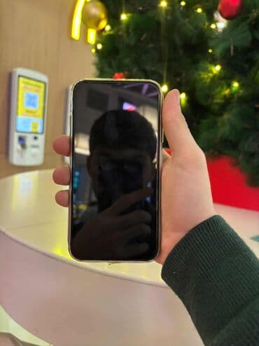 iphone 12 qara: IPhone 11, Qara, Face ID — 4