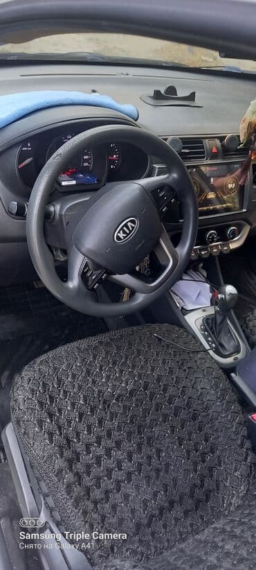 фольксваген поло седан 1 6: Kia Rio: 1.4 l | 2013 il Sedan — 10