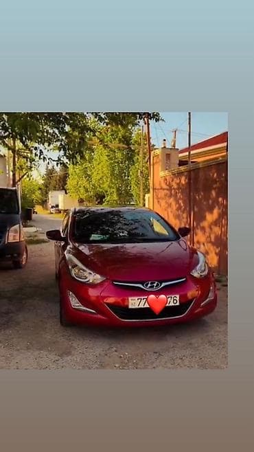 prado stopu: Hyundai Elantra, Albali reng 2015 ci il problemi yoxdu parca ful salon — 2