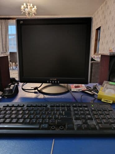 Kompüter ehtiyyat hissələri: NEXUS 17" TFT-LCD monitor - Model: 7006S - Ekran diaqonalı: 17" - — 1