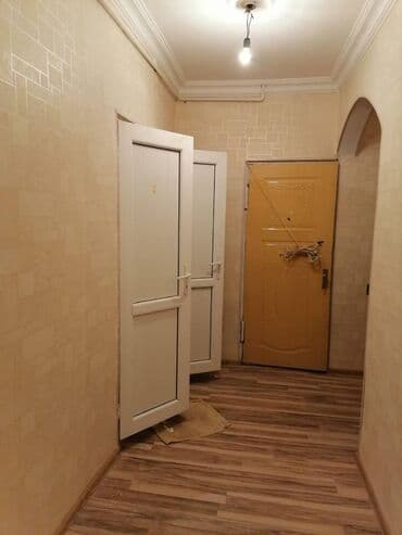 1 otaqlı kohnə tikili: Bakı, 2 otaqlı, Köhnə tikili, m. Avtovağzal, 61 kv. m — 4