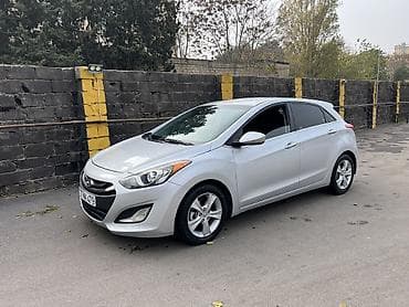 çen: Hyundai Elantra: 2 l | 2014 il Hetçbek — 3