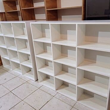 demir polkalar: Refler yenidir. hundurluk 130 sm eni 140 sm derinlik 25 sm refler — 2