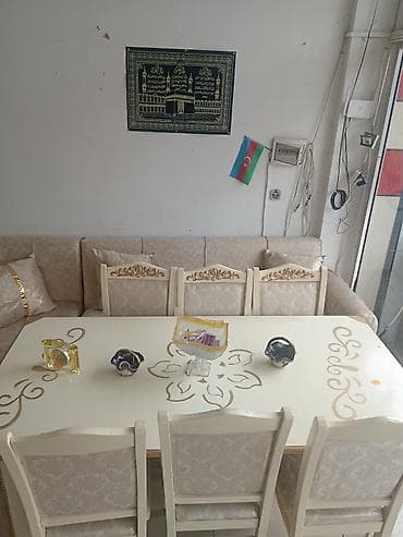 stul gəncə: Dördbucaq masa, 8 stul — 1