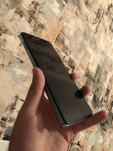 moto m50n: İnfinix note 30 128 yaddas arxa suse catdi 5-7 m deyisirler barter var — 1