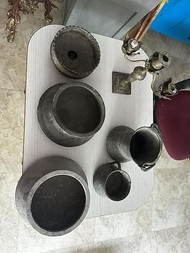 antika şamdanlar: Antik metal məmulatlar dəsti Tərkib: - 3 şamlı, dekorativ klassik — 4