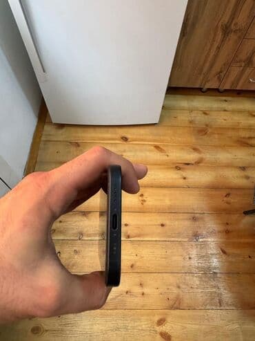 iphone 16 e satış: IPhone 16, 128 GB, Qara — 3