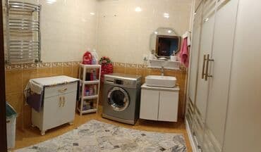 ehmedlide ev: Ev yerlewir ehmedli metrosu, xetai rayonunda. 11/11 e. Lift 10- cu — 14