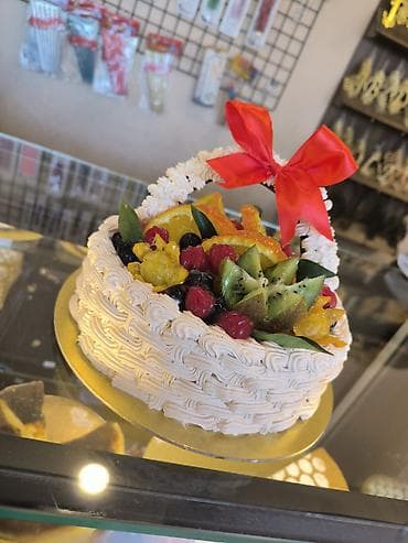 meyvə qurusu: Meyvəli bəzəkli tortlar - Kremdən hörgü effektli “səbət” dizaynı — 1