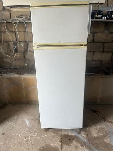 printer satilir: İki qapılı soyuducu - Üst hissədə dondurucu bölmə, alt hissədə əsas — 1