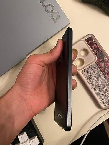 philips xenium 9@9h: Poco F6, 256 GB, rəng - Qara — 4