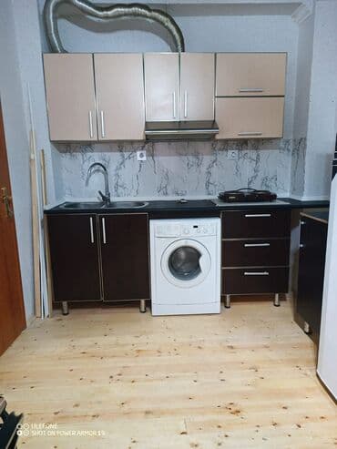 Bağ evləri: Binəqədi Sentralnide 1 otaq ve kuxna studiya ev kirayə verilir.Binada — 3