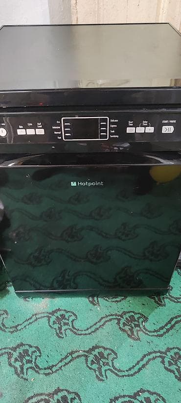 Qabyuyan maşın Hotpoint-Ariston, Kompakt — 1