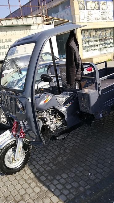 Su nəqliyyatı: Yükdaşıma üçün üçtəkərli motoblok/tri-sikl - Kabinli, ön şüşəli və — 2