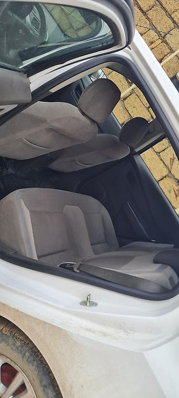 hyundai porter 1999: Chevrolet Cobalt: 1.5 l | Sedan — 2