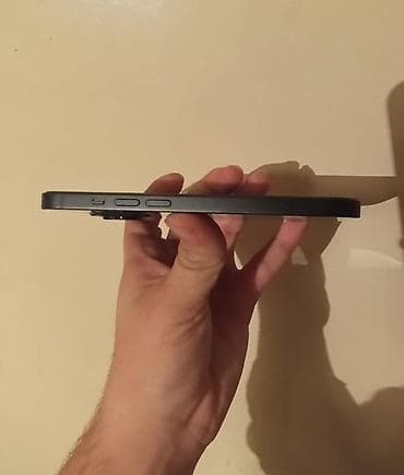 honor magic 6 pro qiymət: IPhone 13, Mavi — 7