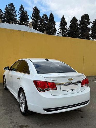 maşın nol altı: Chevrolet Cruze: 1.4 l | 2015 il 198000 km Sedan — 8