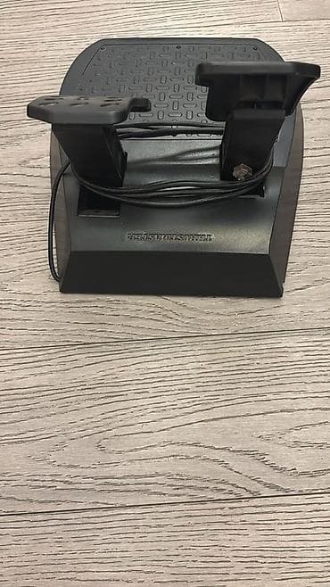 oyun sukanı g29: Thrustmaster Ferrari yarış sükanı və pedal dəsti - Brend/model — 4