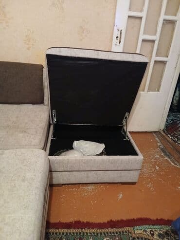 Qaşıqlar: Künc divan, İşlənmiş — 3