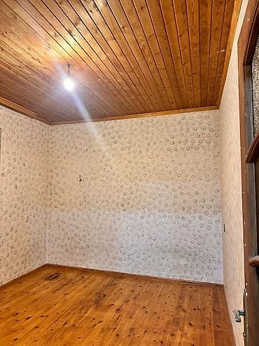 Lalafoda yeni: Bakida Ev Satlir bine savxoz etarfinadi iki giriş qapsi vardı biri 1 — 1