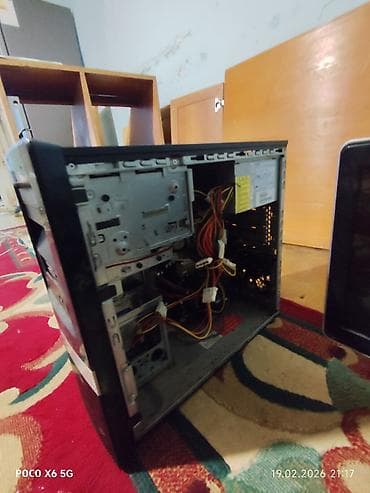 gaming komputer: HP masaüstü kompüter və HP monitor dəsti Paketə daxildir: - HP qüllə — 3