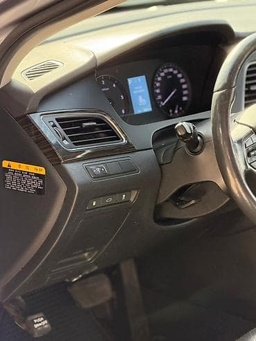 avto 312: Hyundai Sonata: 1.7 л | 2016 г. Седан — 9