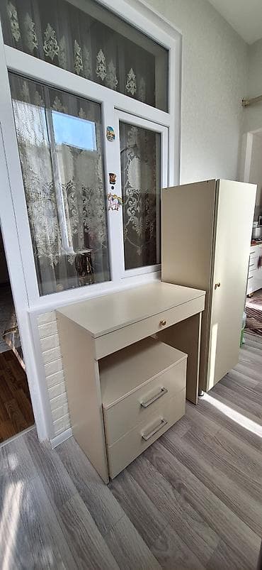 saplar: Kompakt mətbəx/məişət üçün modul mebel dəsti. - Rəng: krem (bej — 3