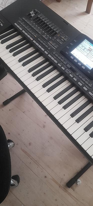 Zərb alətləri: Sintezator, Korg, Ünvandan götürmə — 2