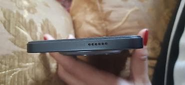 ayfon 6 s: Tecno spark 30 heç bir problemi yoxdur usta üzü görmeyib. - Korpus — 2