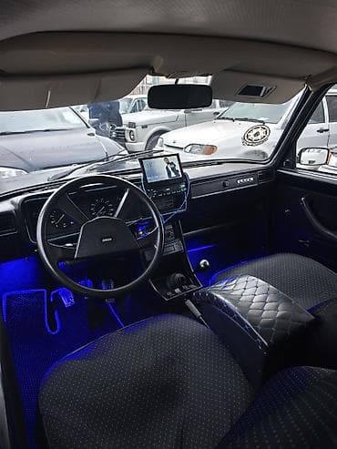 mersedes benz: VAZ (LADA) 2107: 1.6 l | 2010 il 300000 km Sedan — 2