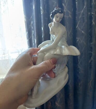 Fiqur, Keramika, rəng - Ağ